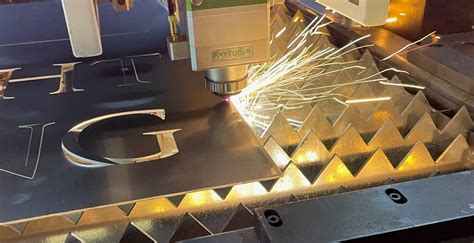 laser cutting stainless steel